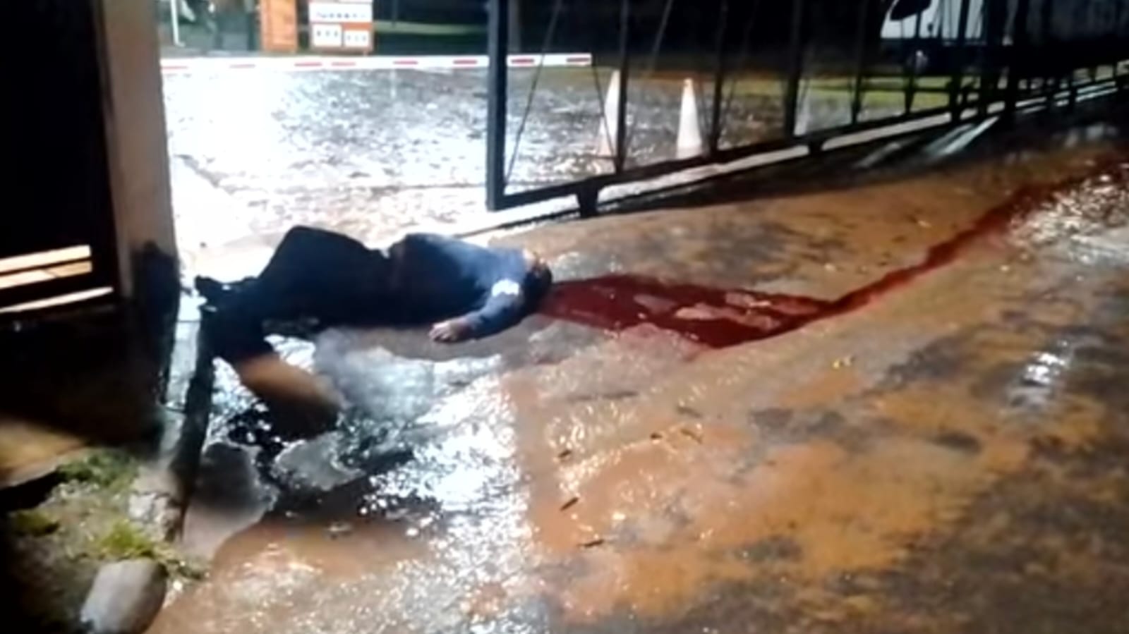 Portón mató a un hombre al ingresar en su lugar de trabajo