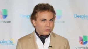 Cristian Castro ya no hace “el delicioso”, he’i