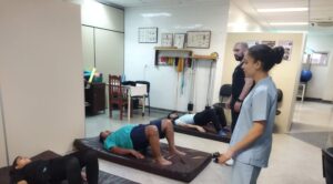 Solo 10 carreras de kinesiología oikóma con habilitación 