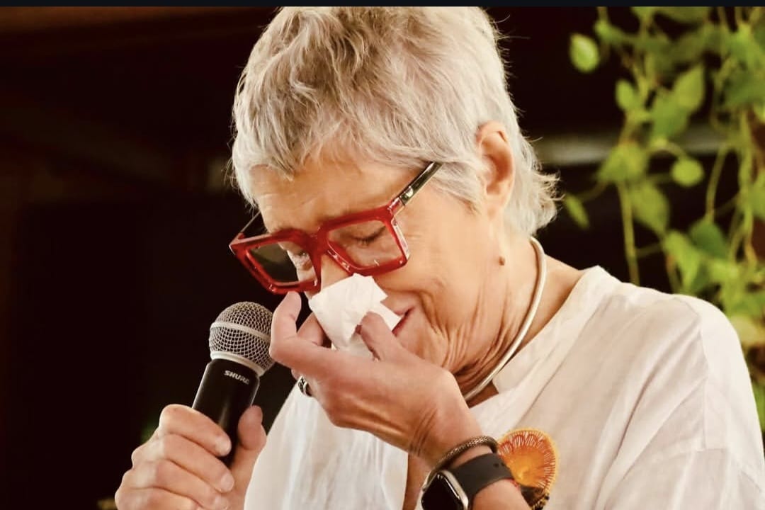 ¡Teresa Parodi emocionada en el país de Pedro Canoero!