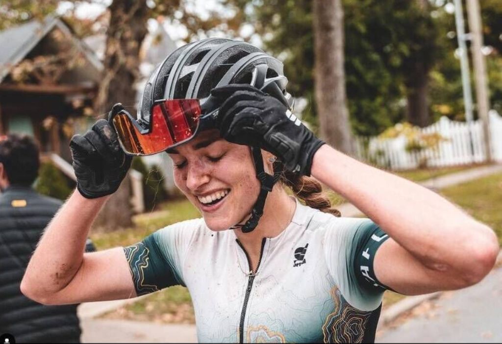 Triángulo amoroso de la vida real que le costó la vida a una ciclista llega a Netflix