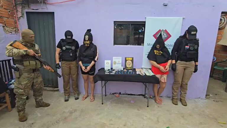 Negocio familiar: Ho’a madre e hija por traficar el “purete”