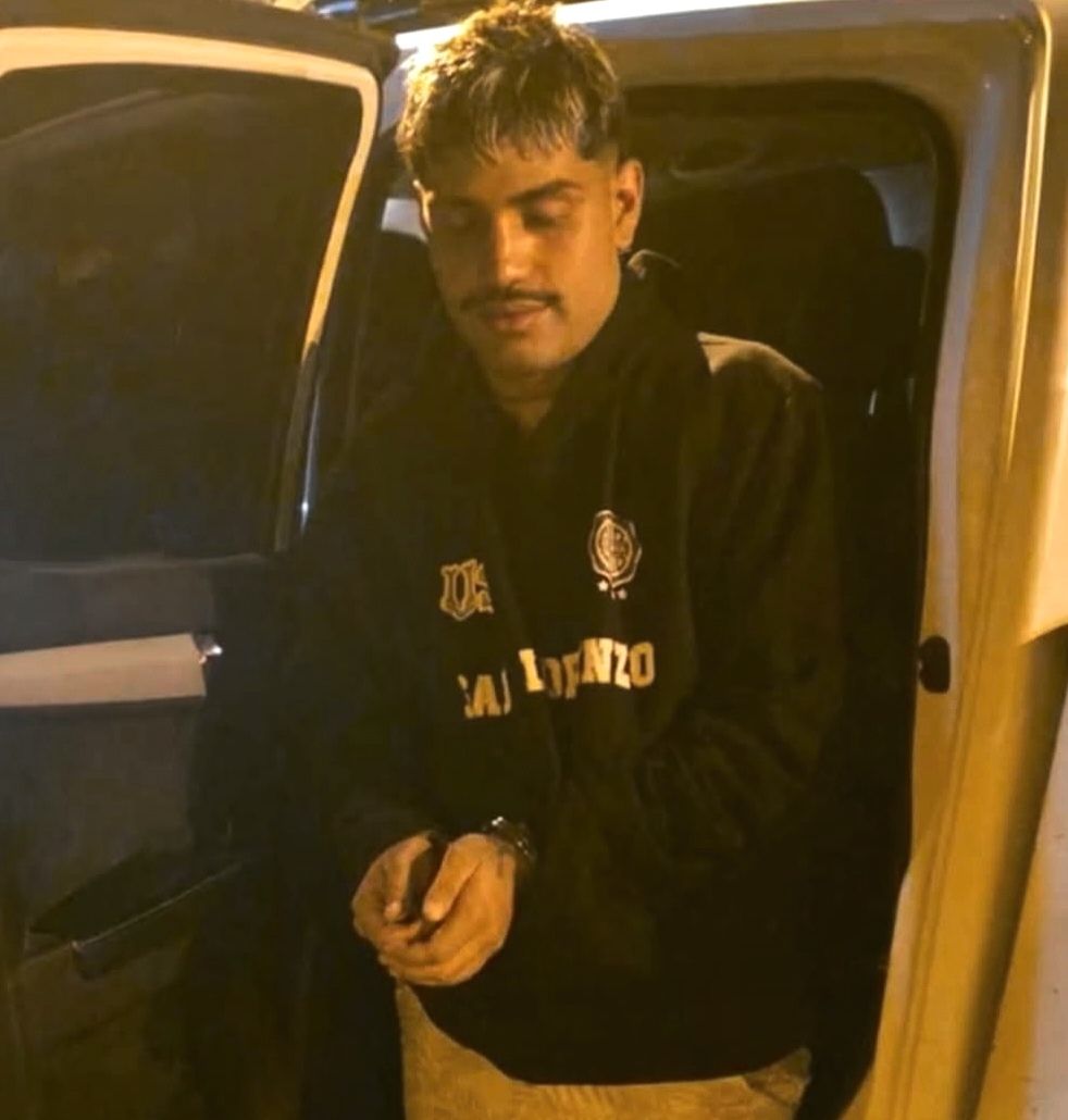 Imputan a barrabrava olimpero por balear a policía