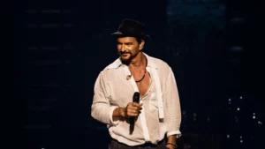 (VIDEO) ¡Mirá cómo Ricardo Arjona se prepara para venir hacia esta parte del continente!