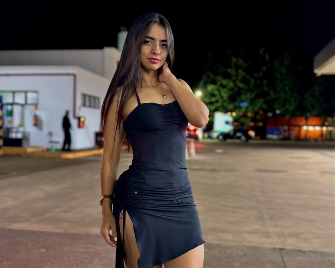 (VIDEO) ¡Cuerona influencer laló contra arrieros “kuña’i” que criticaron su tuneado!