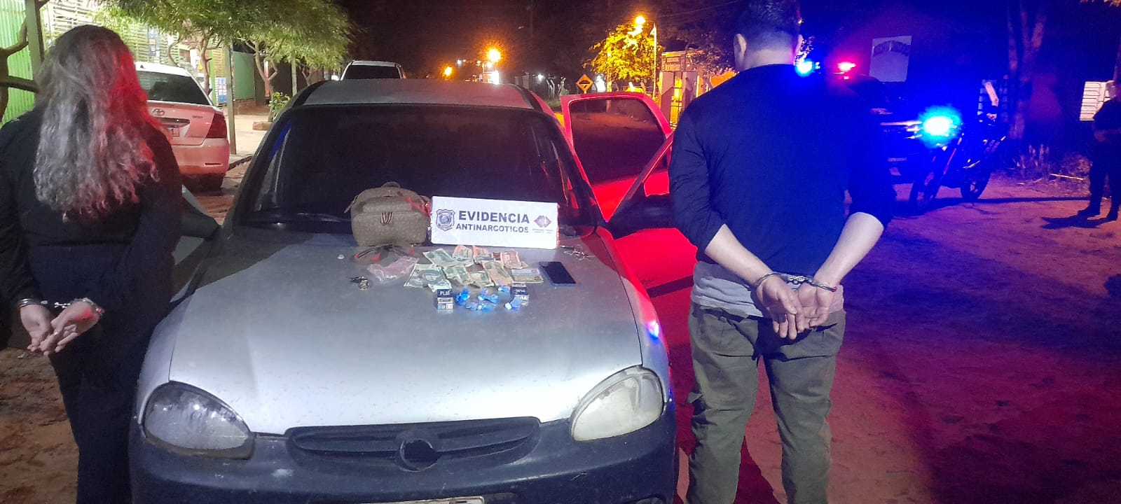 Parejita sorprendida con el purete