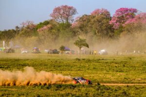 Potenciar la proyección internacional de Paraguay a través del Rally