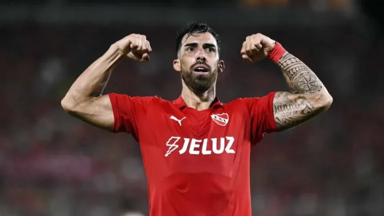 Gabriel Avalos haciendo lo que más sabe:  ¡Gol para Independiente!