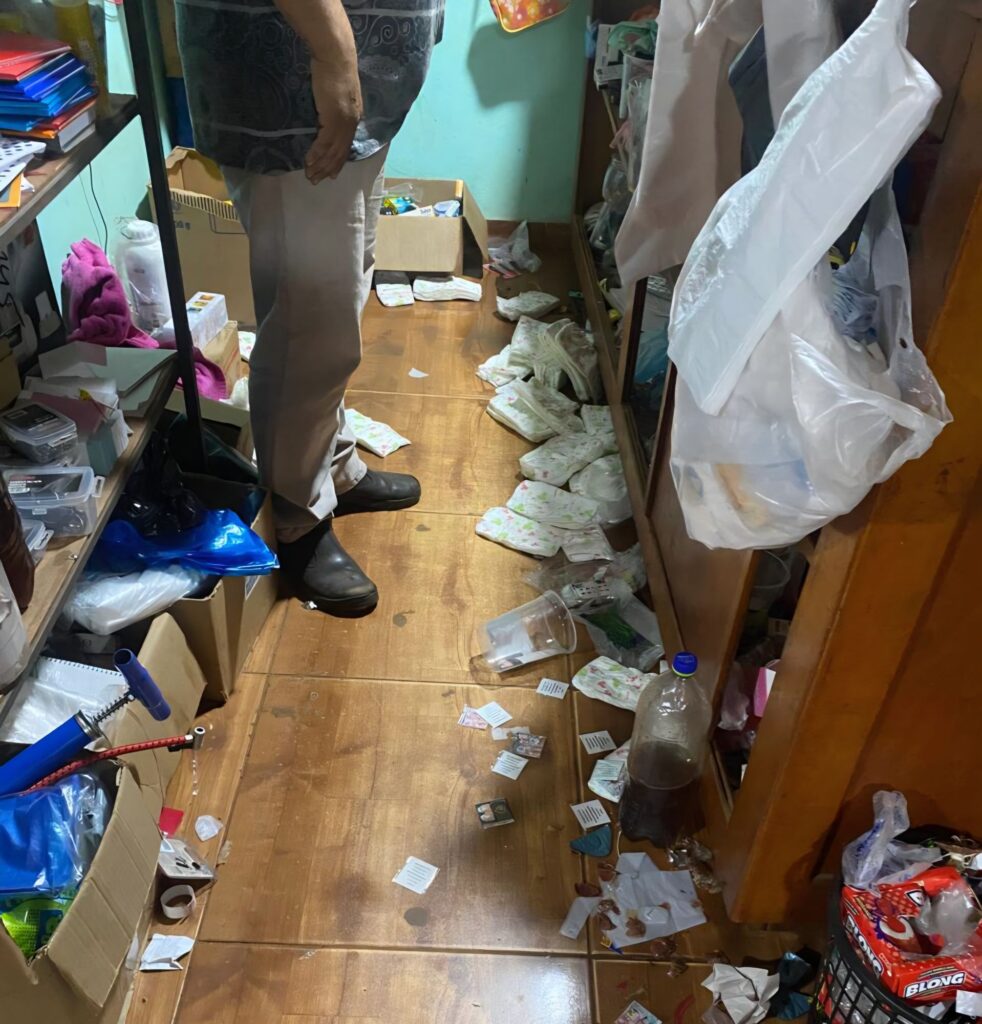 Asaltan a pareja en un comercio en Concepción