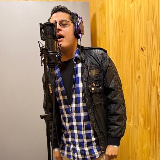 Javier Solís Moreno presenta “Merecen respeto”, canción contra la violencia hacia la mujer