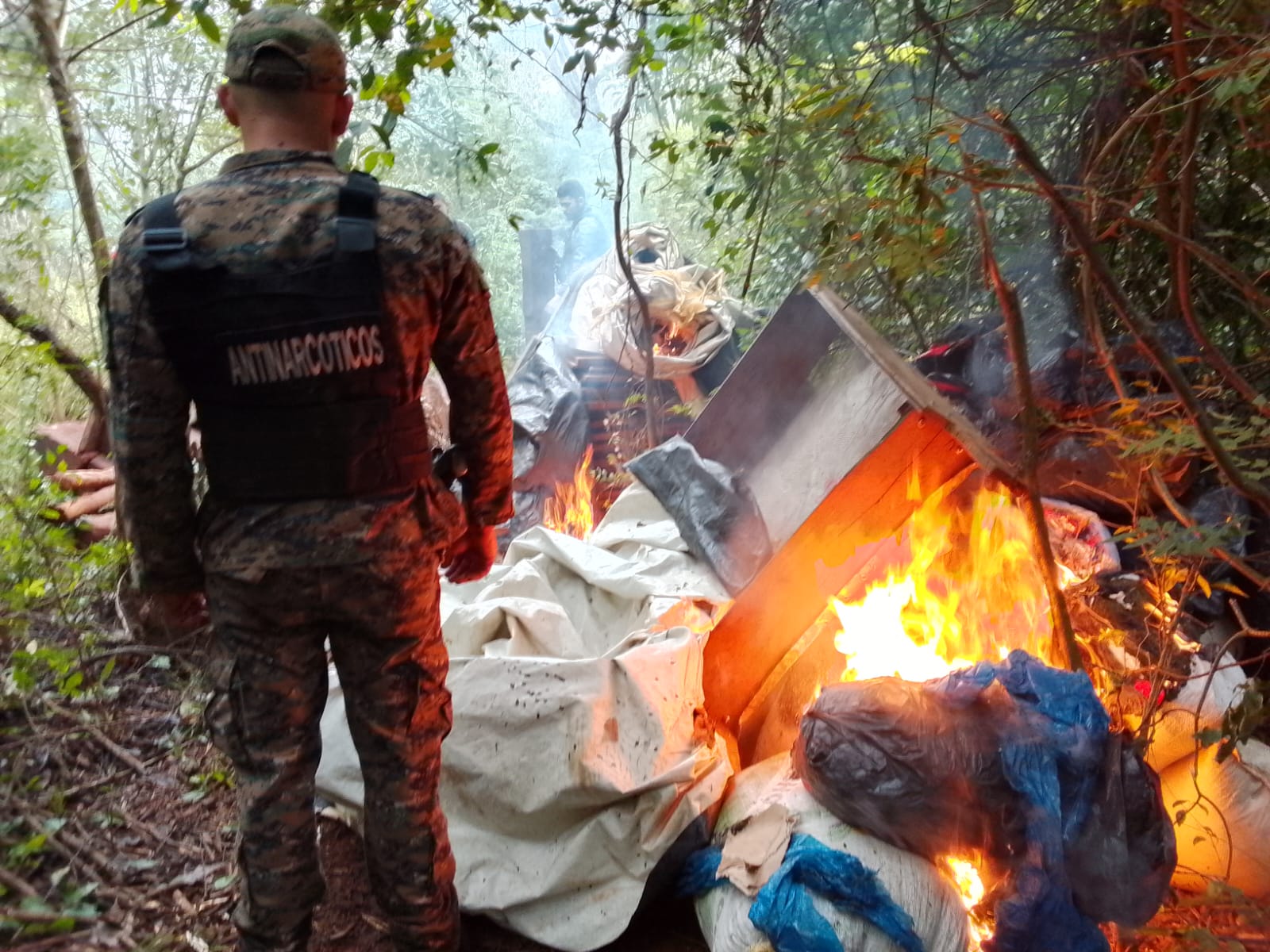 Canindeyú: Arrasan con campamento de narcos
