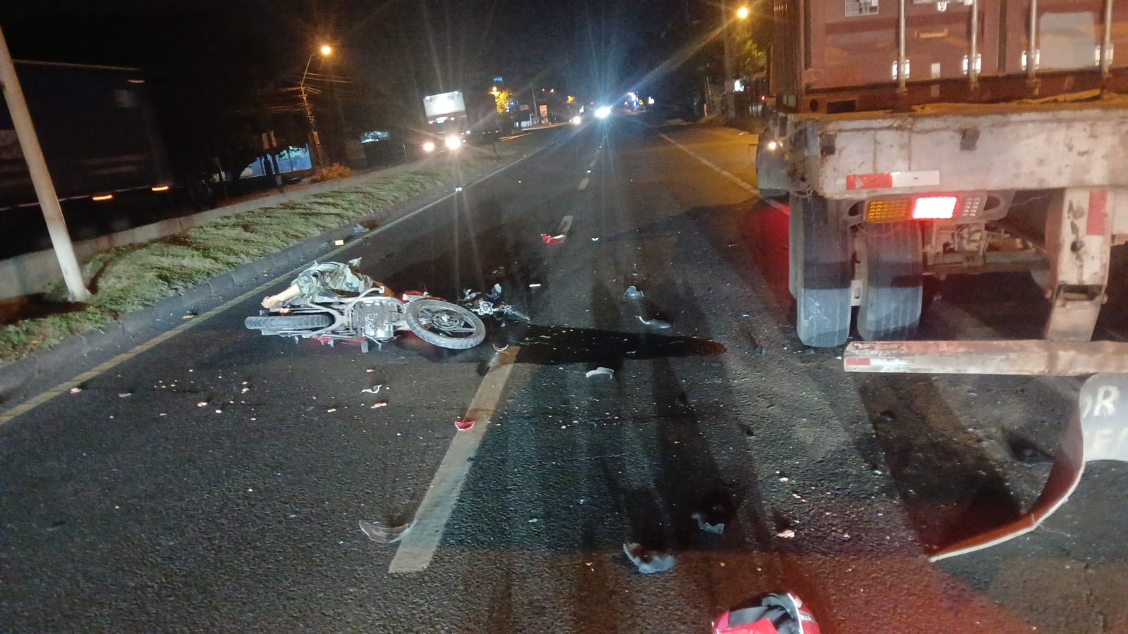 Motociclista murió en un choque y el chofer quedó detenido