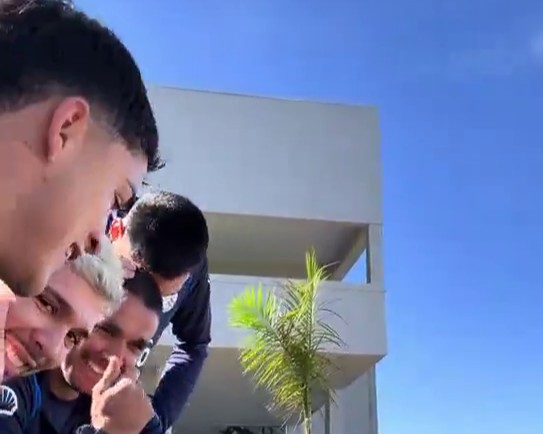 (VIDEO) ¡Ramón Sosa mostró un vídeo intimo del festejo albirrojo!