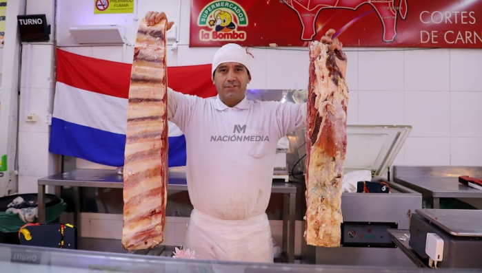 ¡Ja’umina! Asado y birra bajan de precio para alentar a la Albirró