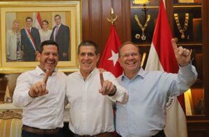 “Camilo despierta esperanza en Asunción”, he’i Latorre
