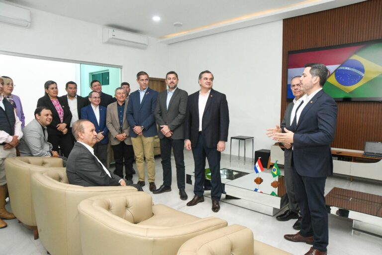 Latorre: Paraguay y Santa Catarina encaran inversiones y laburo