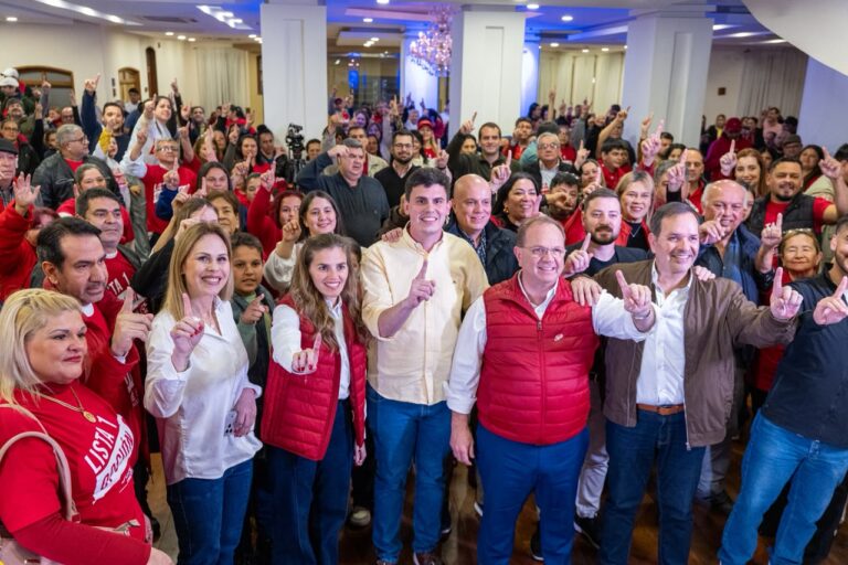 Camilo Pérez y José Plate sellan unidad colo’o para transformar Asu