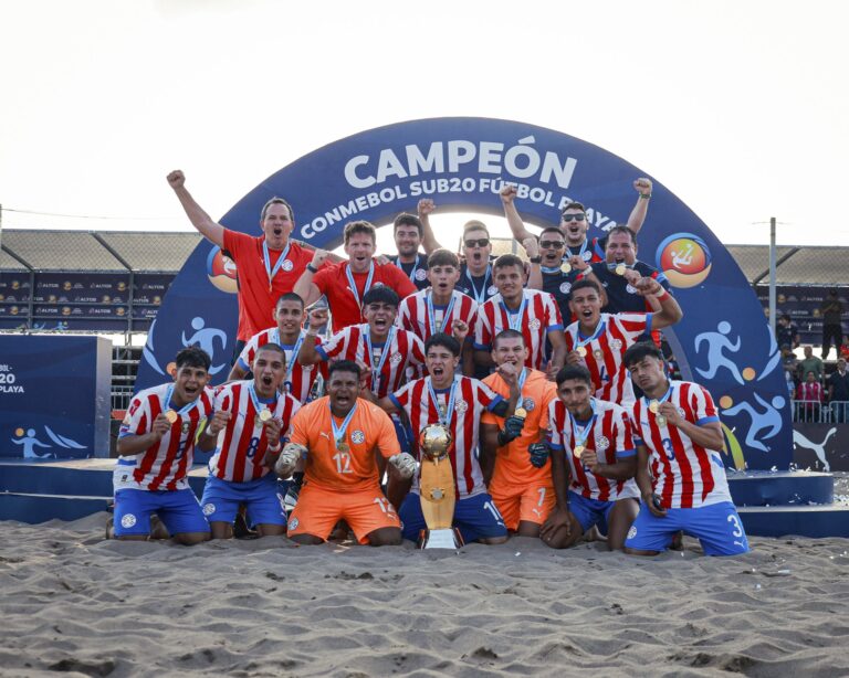 Los Pynandi golearon a Brasil y se consagraron bicampeones de la Conmebol Sub 20 Fútbol Playa