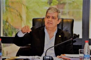 Muchos polis rebotaron con polígrafo, he’i ministro