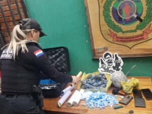 Operación Drop: ¡Desarticulan feroz organización de narcomenudeo y lavado de activos! Operación Drop: ¡Desarticulan feroz organización de narcomenudeo y lavado de activos!