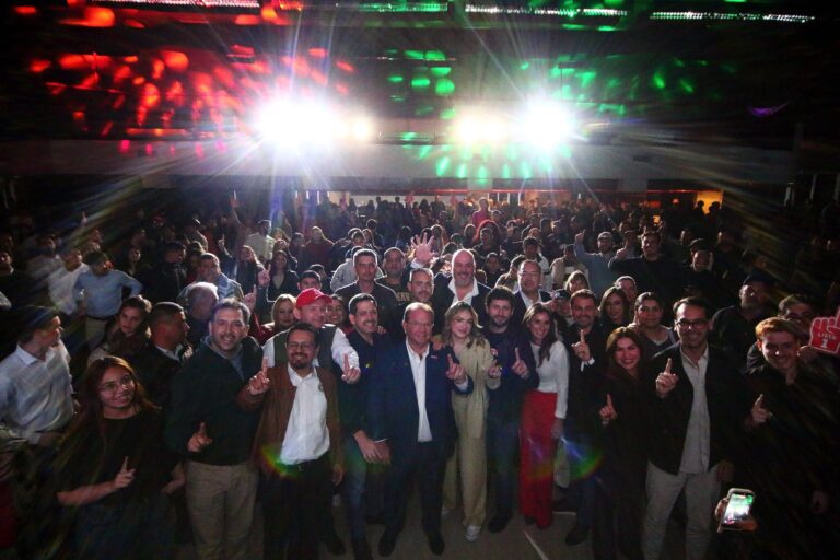 1.200 jóvenes le dieron el “sí” a Camilo Pérez