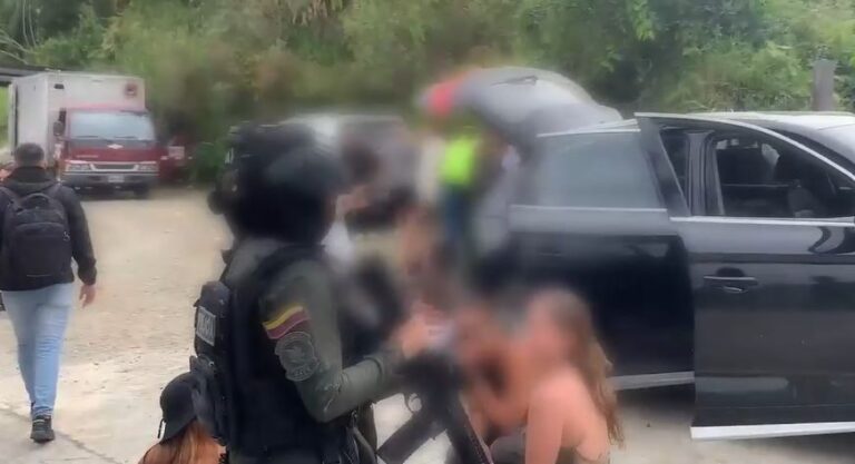 Policía cayó de sorpresa en una “orgifiesta” en Colombia