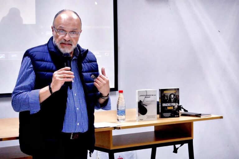 Oiko debate sobre la influencia de la IA en los medios de comunicación