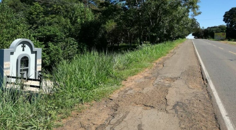 Buscan reubicar nichos para obras en la ruta PY01