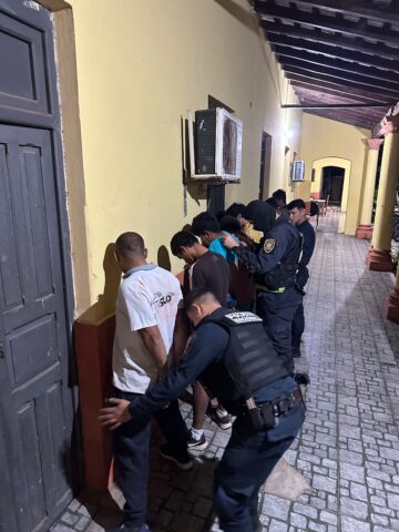 Intenso rastrillaje policial contra bandidos 