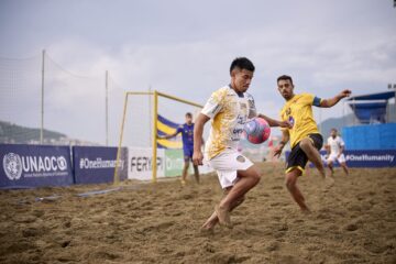 Sportivo Luqueño de Fútbol Playa ganó su grupo en Turquía y define mañana su pase a cuartos.